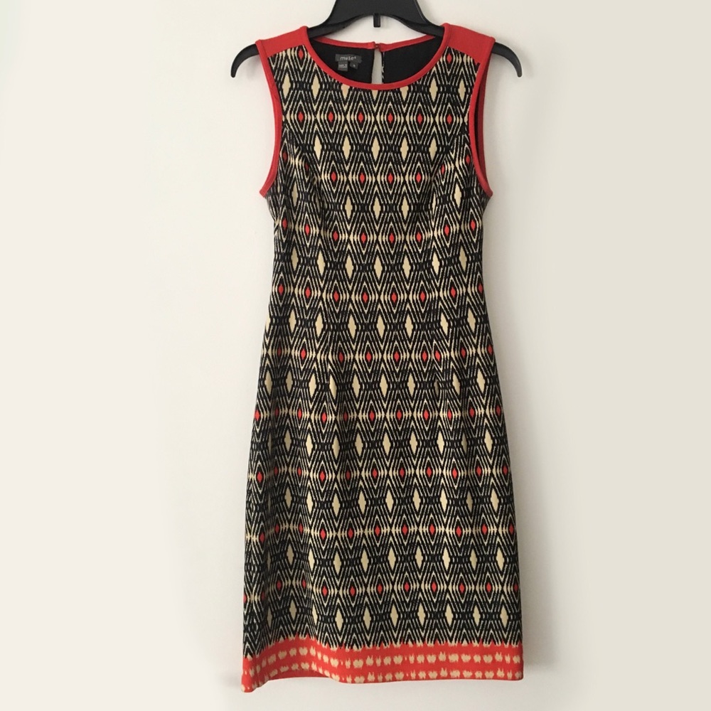 Graphic Printed Dress with cutout back